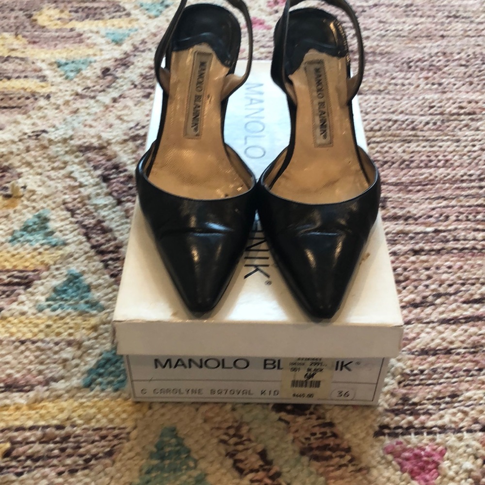 Manolo Blahnik Carolyne Low Heel Slingback pump